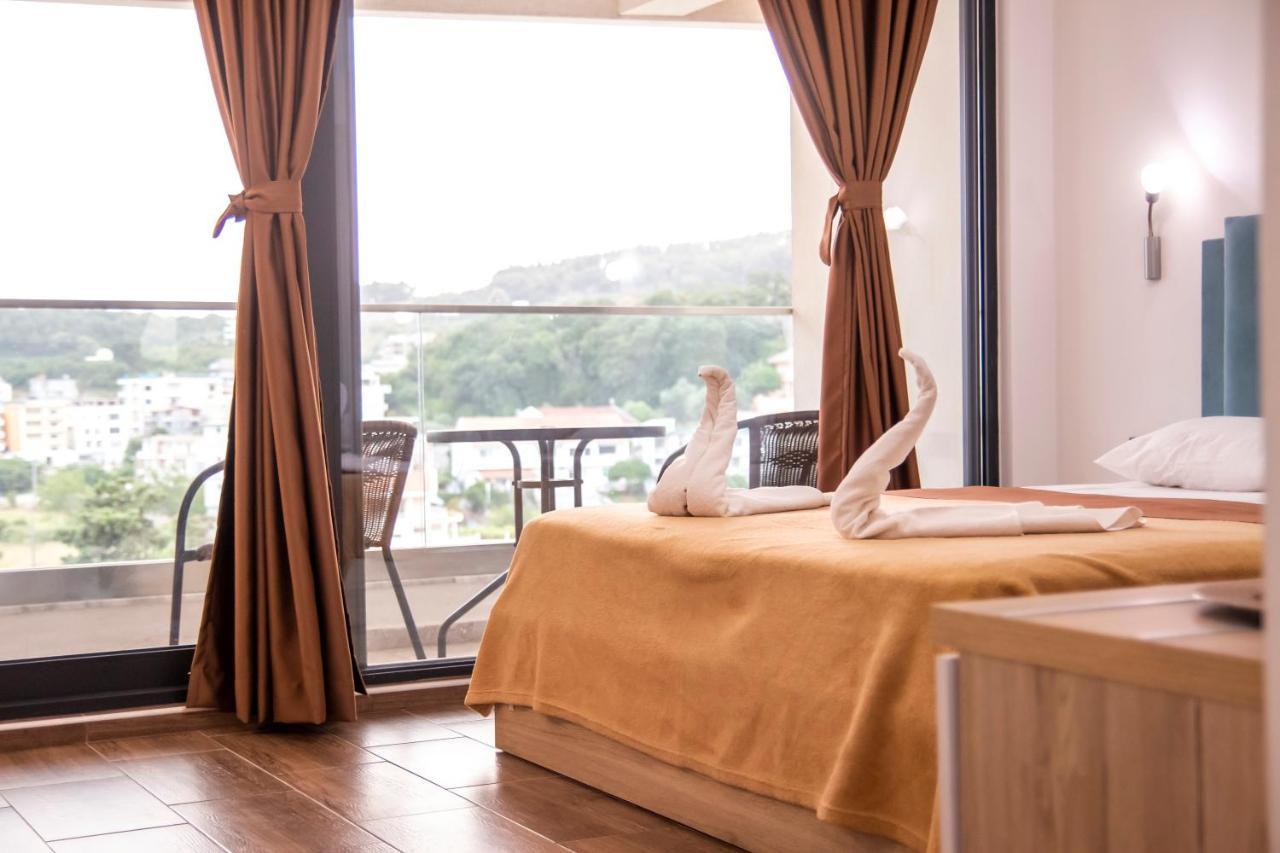 Hotel Lajka Luxury Ούλτσιν Εξωτερικό φωτογραφία