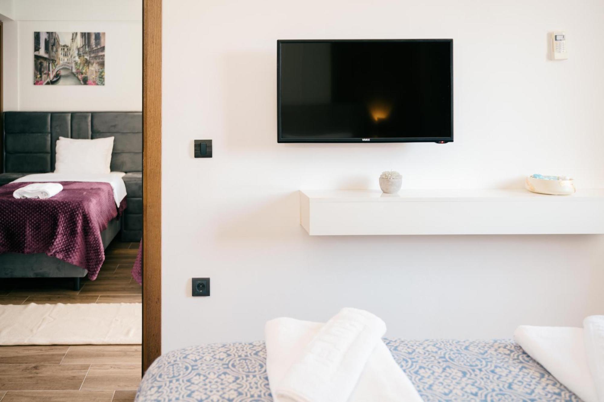 Hotel Lajka Luxury Ούλτσιν Εξωτερικό φωτογραφία
