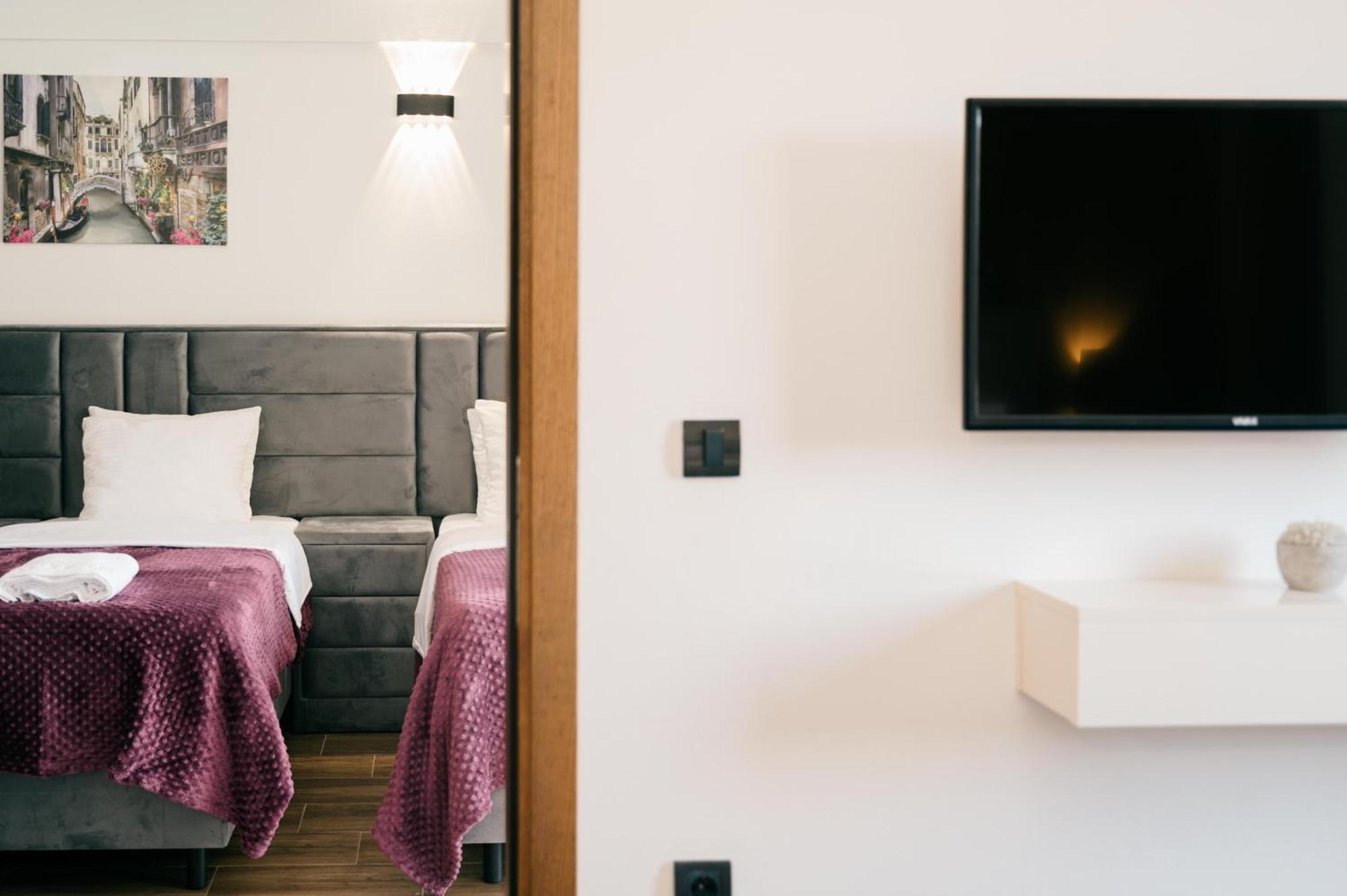 Hotel Lajka Luxury Ούλτσιν Εξωτερικό φωτογραφία