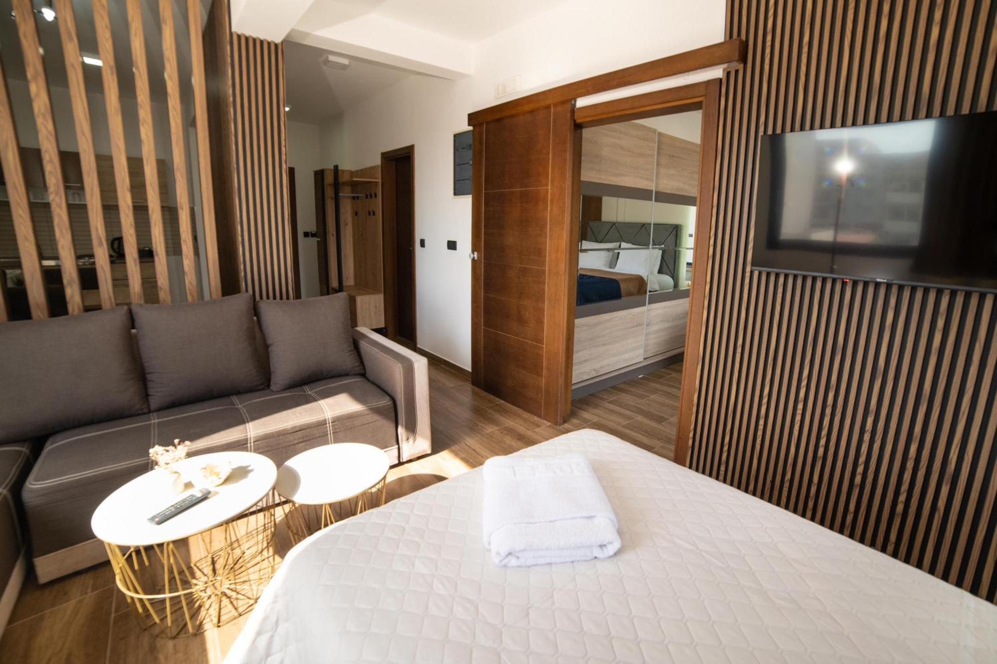 Hotel Lajka Luxury Ούλτσιν Εξωτερικό φωτογραφία