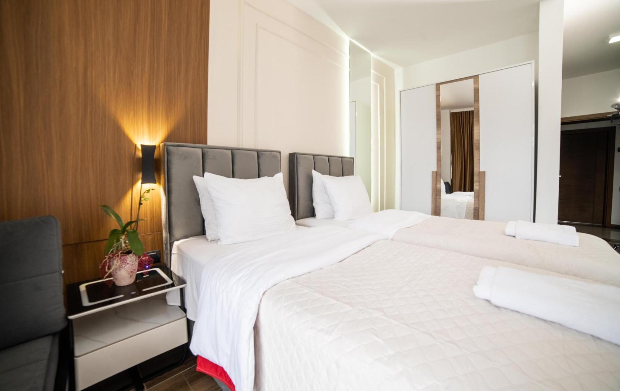 Hotel Lajka Luxury Ούλτσιν Εξωτερικό φωτογραφία