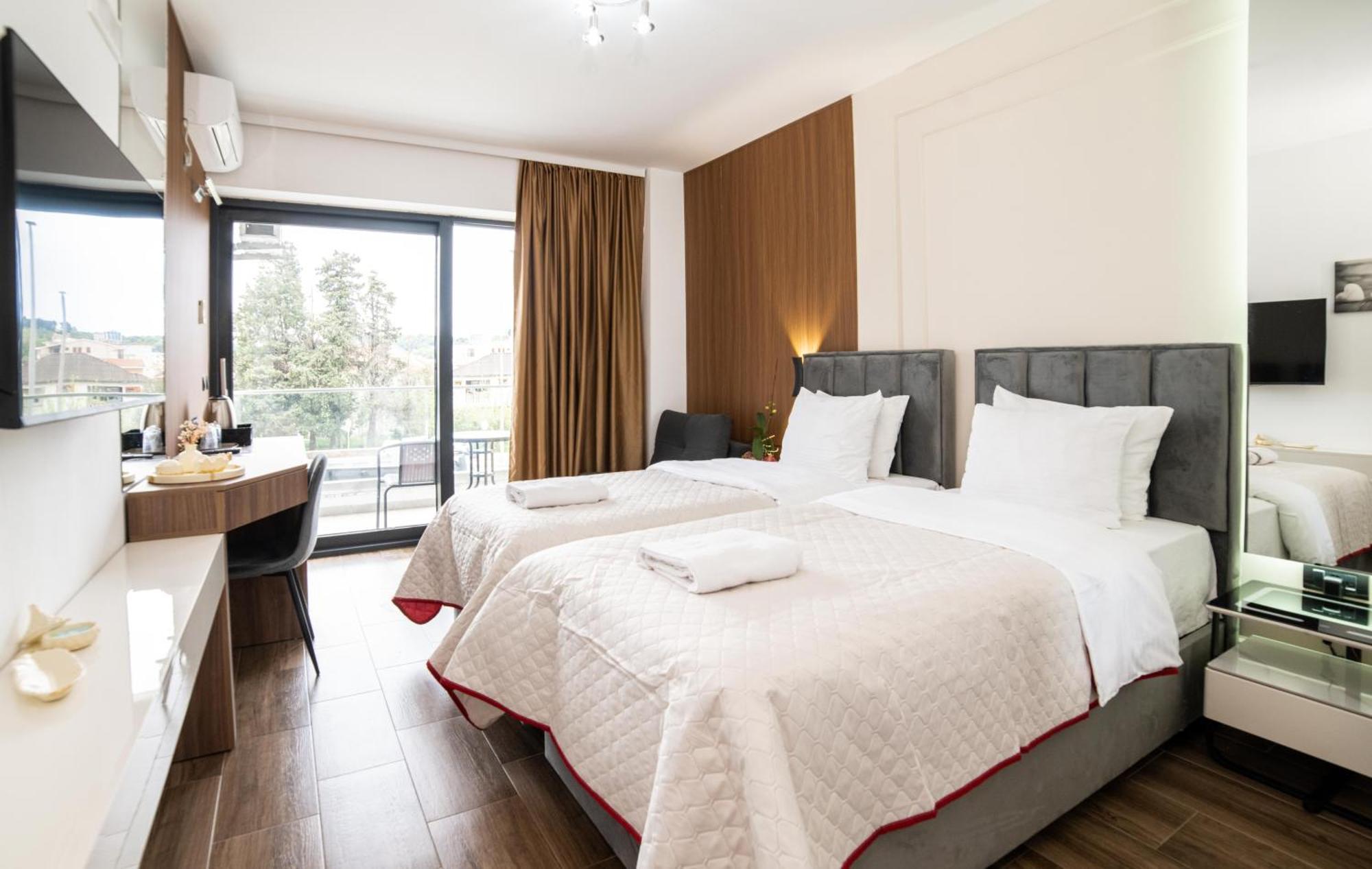 Hotel Lajka Luxury Ούλτσιν Εξωτερικό φωτογραφία